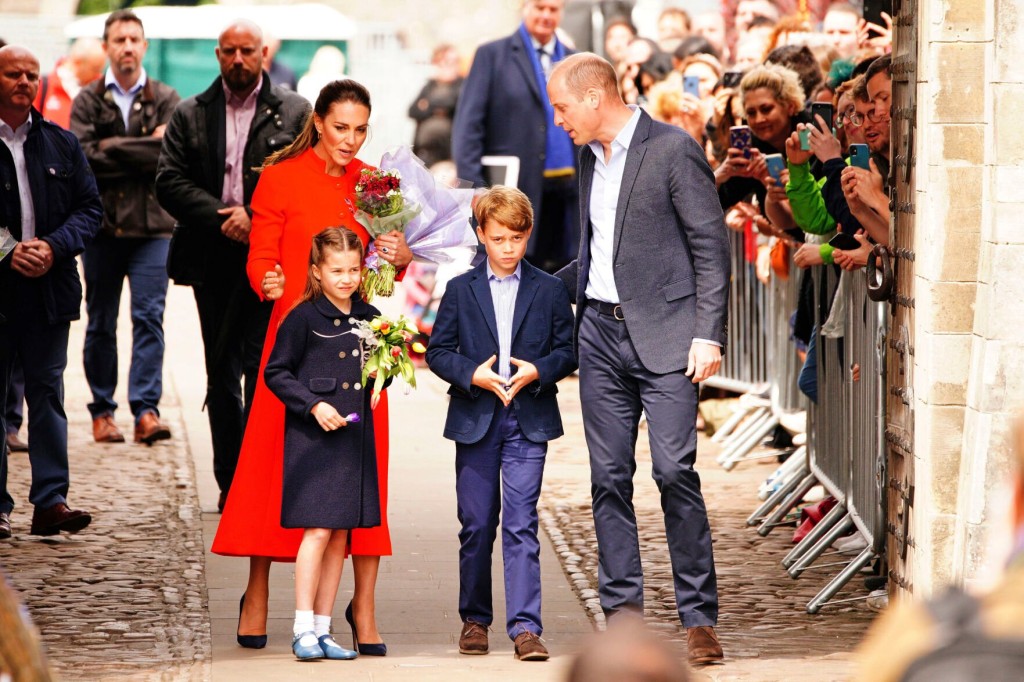70 Photos Capturing Queen Elizabeth Ii’s Jubilee Marking 70 Years On The Throne