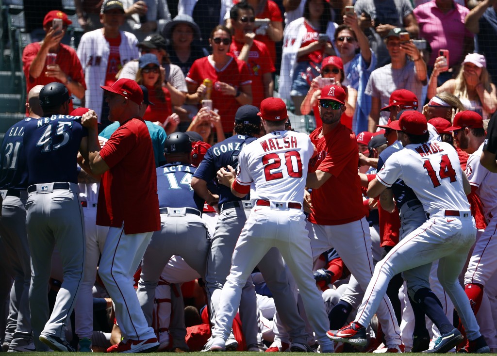 Mlb Announces 12 Suspensions For Mass Brawl Between Seattle Mariners And Los Angeles Angels