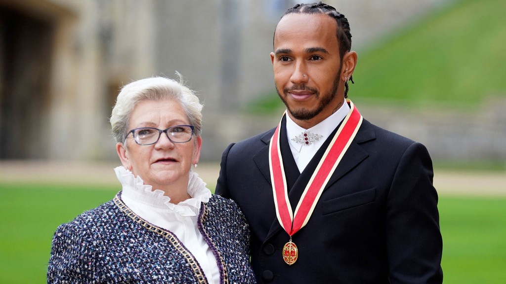 ‘time Has Come For Action’: Teams Rally Around Hamilton After Piquet Levels Racist Slur Against F1 Driver