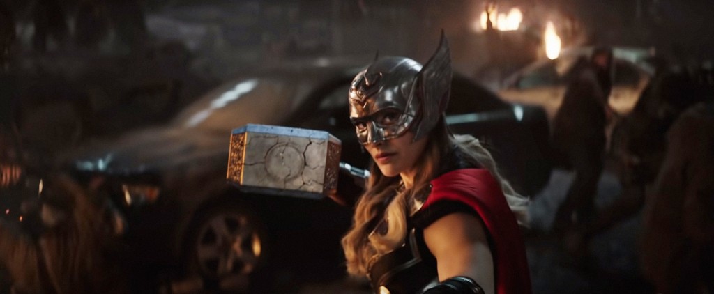 How Jane Foster Became Thor In Marvel Comics