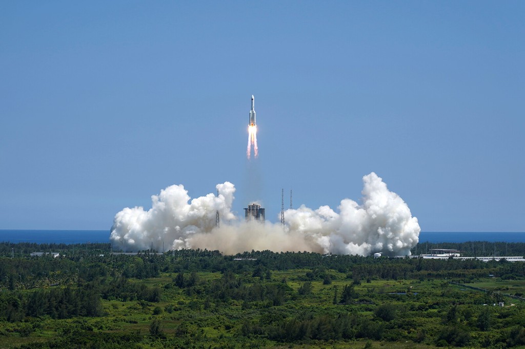 Remnants Of An Uncontrolled Chinese Rocket Reentered The Atmosphere Over The Indian Ocean, Us Space Command Says