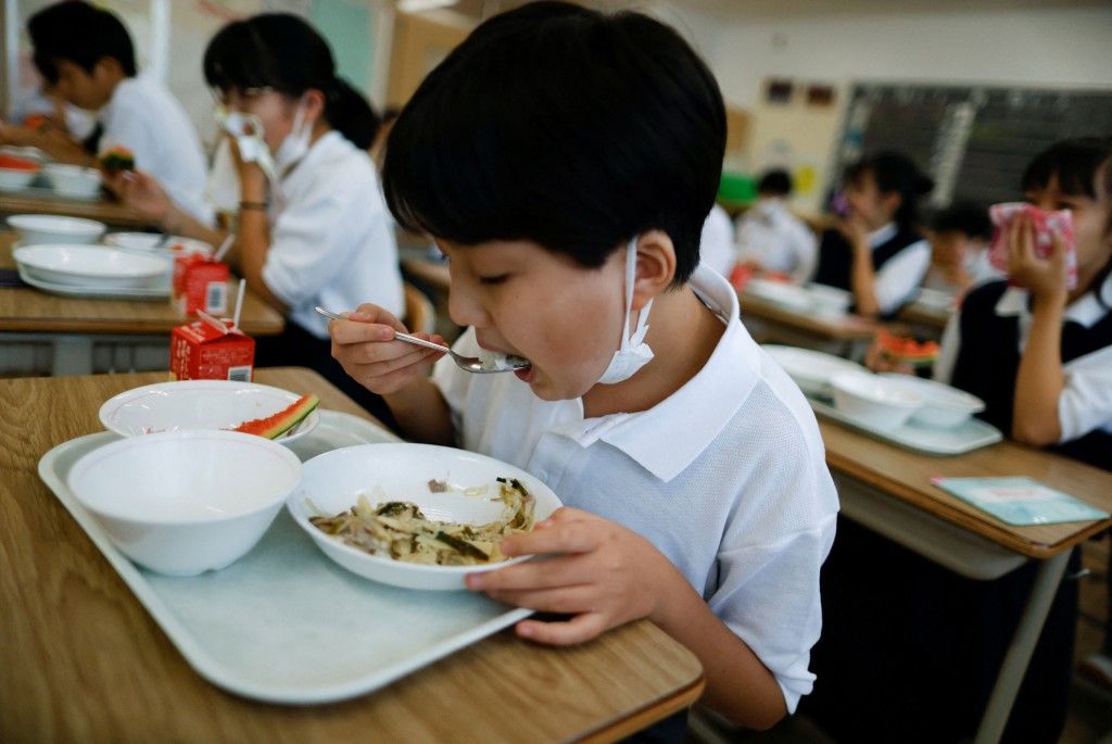 Tokyo School Swaps Fruit For Jelly As Inflation Bites