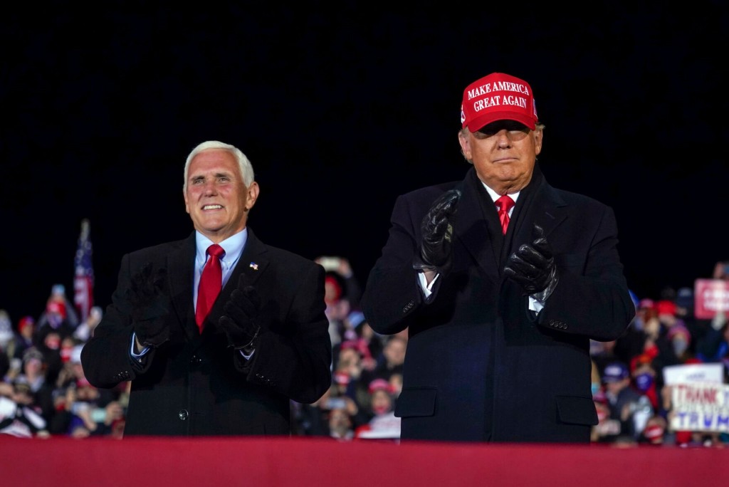 Trump, Pence Rivalry Intensifies As They Consider 2024 Runs