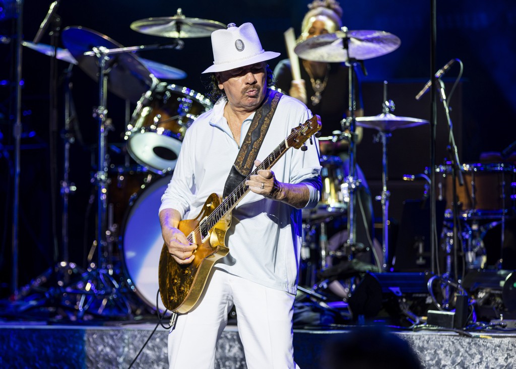 Carlos Santana Suffered Heat Exhaustion During A Michigan Concert