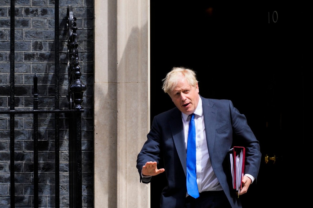 Embattled Uk Prime Minister Boris Johnson Agrees To Resign