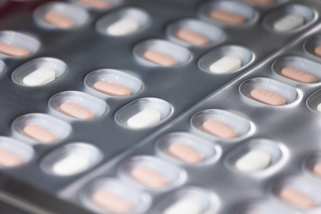 Fda Allows Licensed Pharmacists To Prescribe Pfizer’s Paxlovid Under Certain Conditions