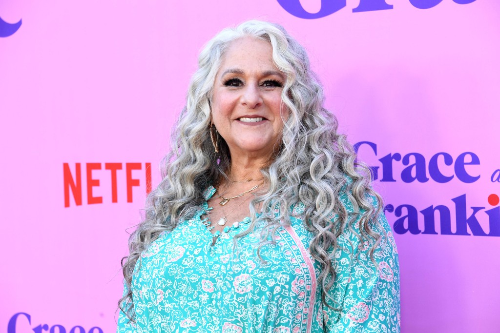 Marta Kauffman, Co Creator Of ‘friends,’ ’embarrassed’ Now By Its Lack Of Diversity