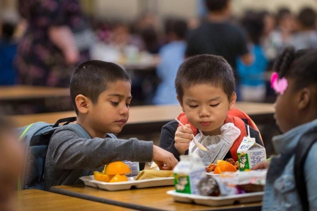 California To Become 1st State To Offer Free School Lunch For All Students