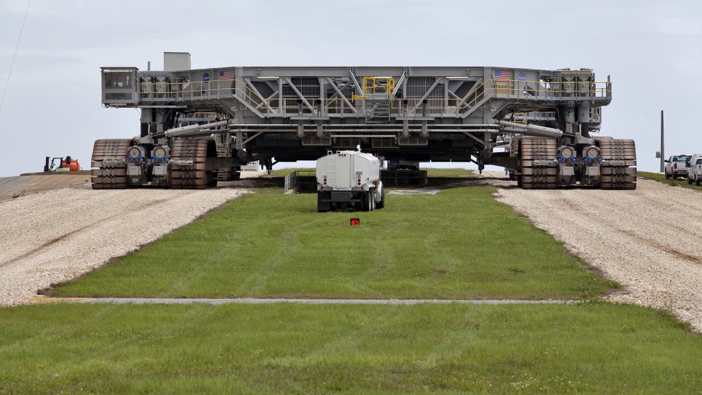 Watch The Artemis Mega Moon Rocket Roll Out To The Launchpad Ahead Of Liftoff
