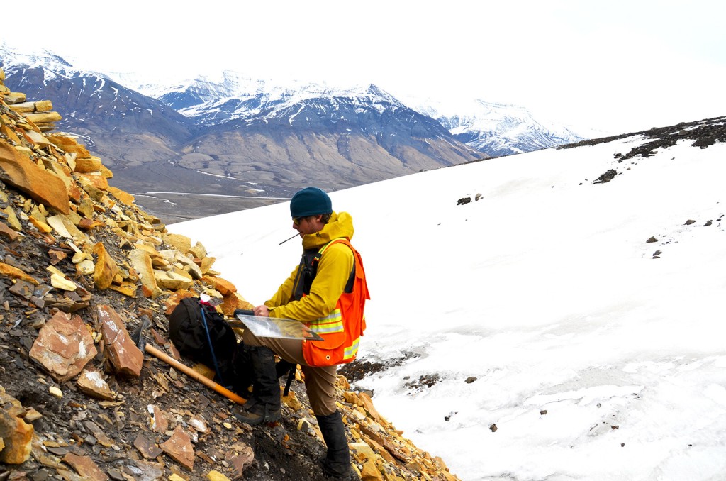 Billionaires Are Funding A Massive Treasure Hunt In Greenland As Ice Vanishes