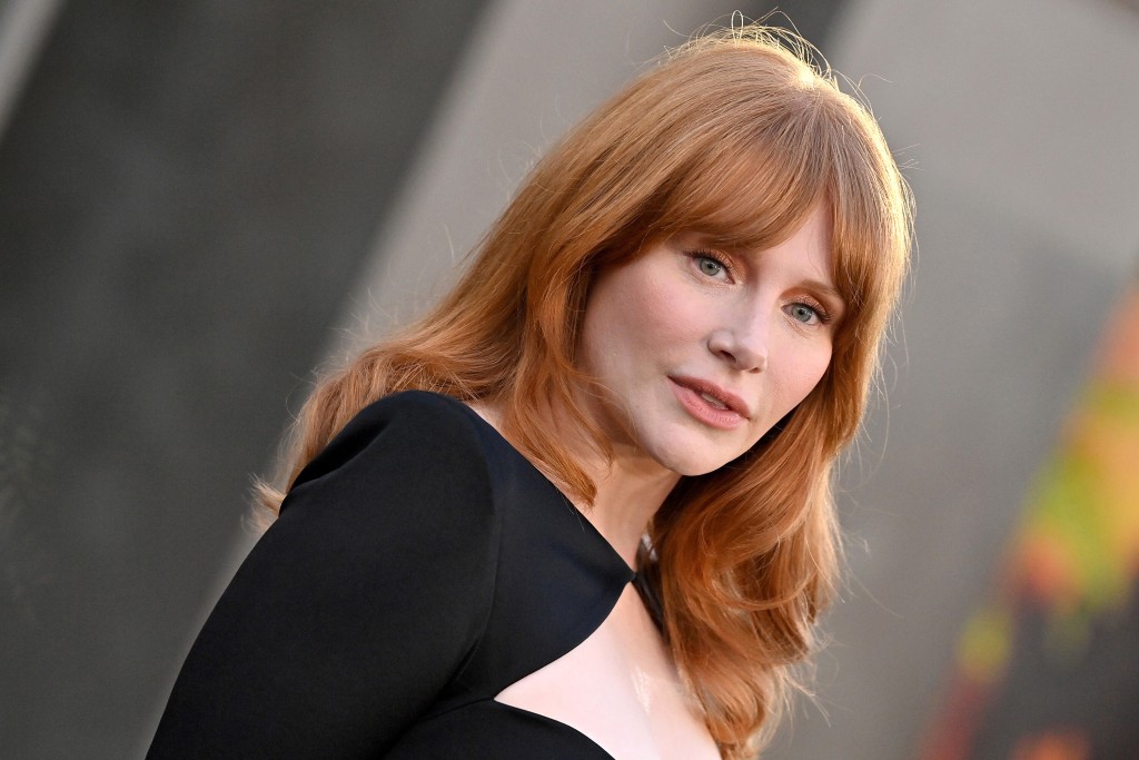 Bryce Dallas Howard Says She Was Paid Less Than Chris Pratt For ‘jurassic World’ Films