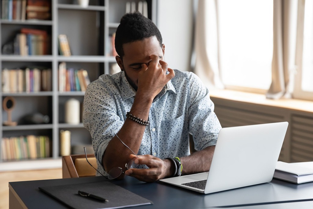 8 Reasons Why You Wake Up Tired, And How To Fix It