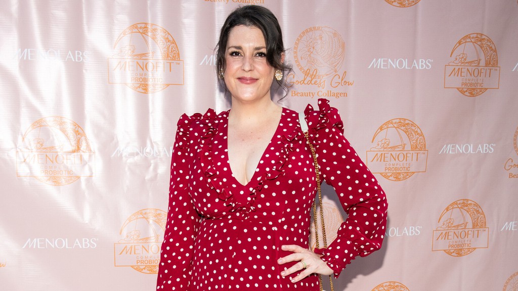 Melanie Lynskey Recalls Body Shaming On The Set Of ‘coyote Ugly’