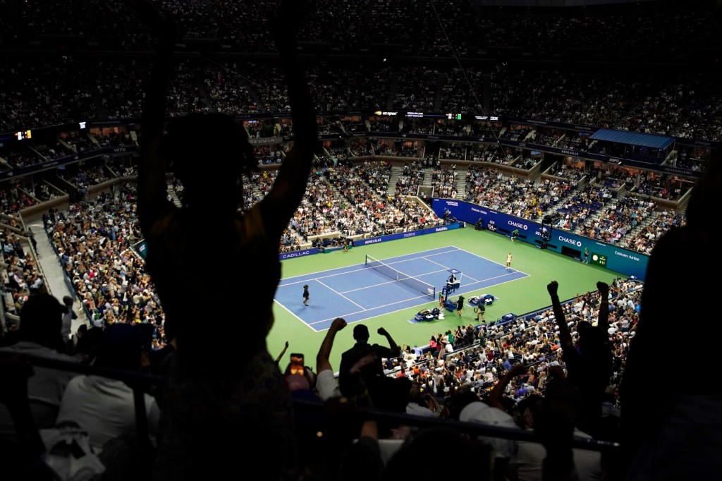 Photos: The Wild Scene At The Us Open As Serena Williams’ Run Continues