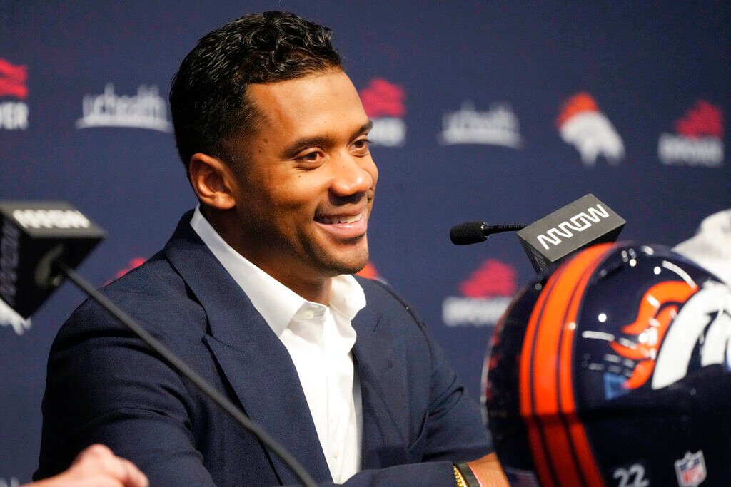 Russell Wilson Gets 5 Year, $245m Extension From Broncos
