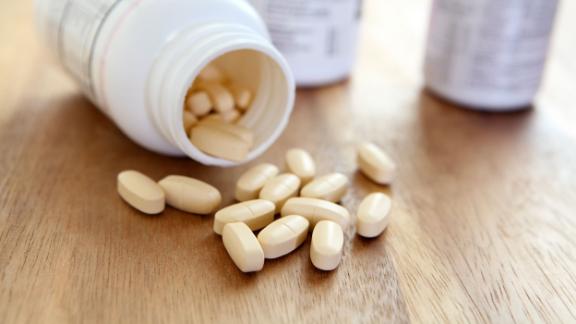 Study Finds Potential Link Between Daily Multivitamin And Improved Cognition In Older Adults