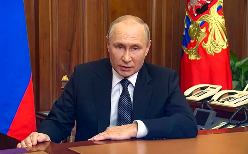 Putin Orders Partial Military Call Up, Makes Veiled Nuclear Threat