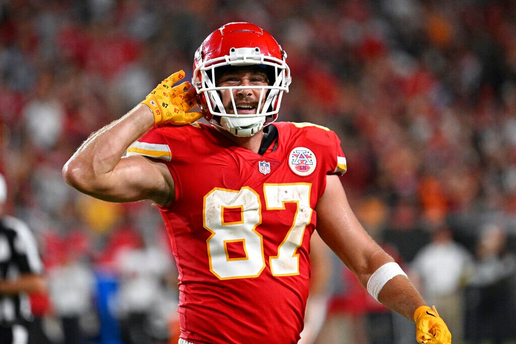 Chiefs’ Travis Kelce Keeps Evolving Along With Te Position