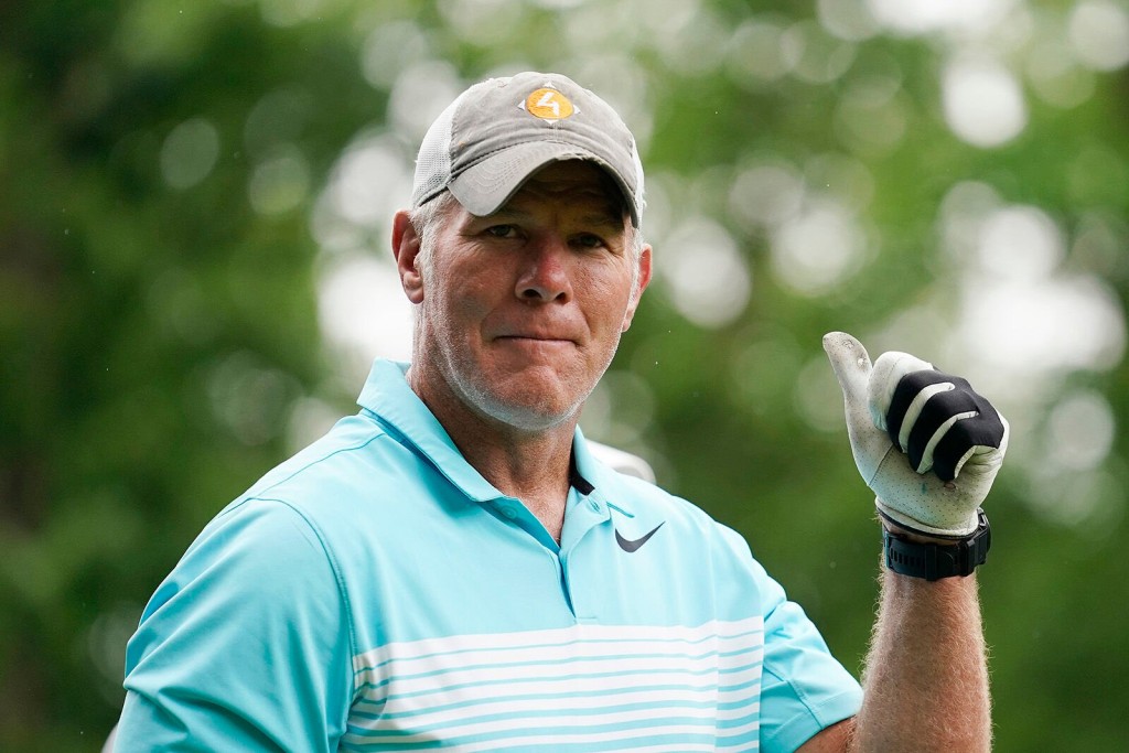 Despite Evidence, Brett Favre Plays Dumb In Mississippi Welfare Fraud Case