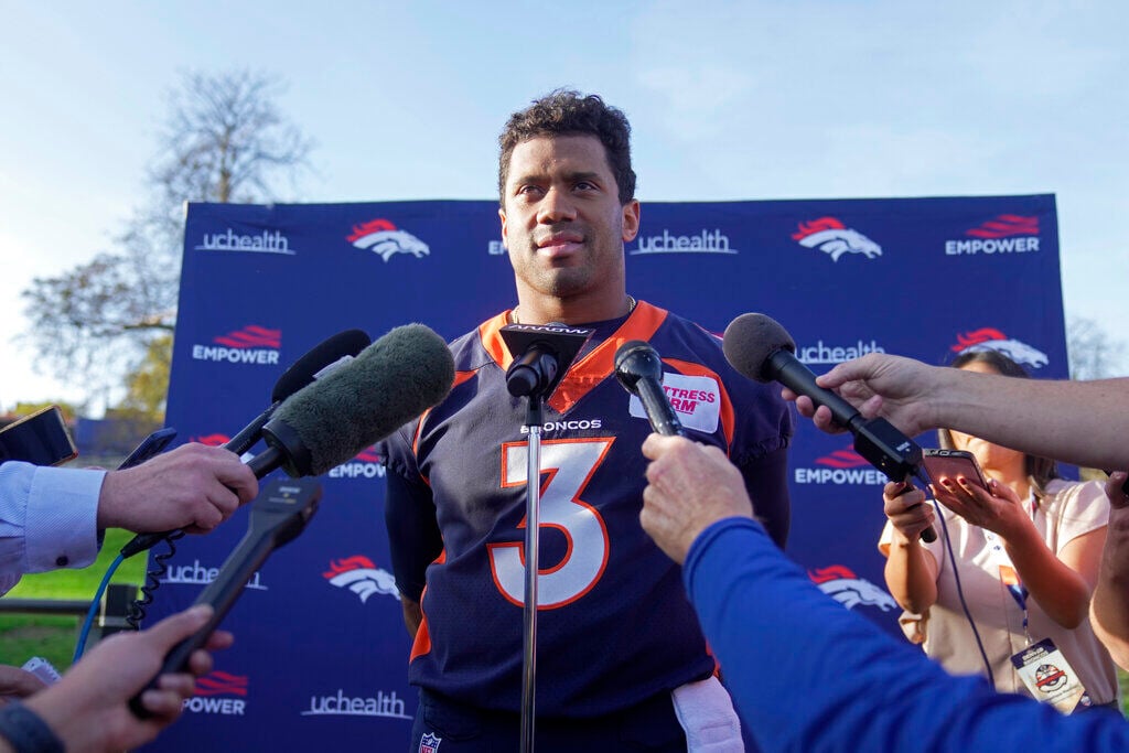 Broncos’ Russell Wilson Says He’s ‘ready To Roll’ In London
