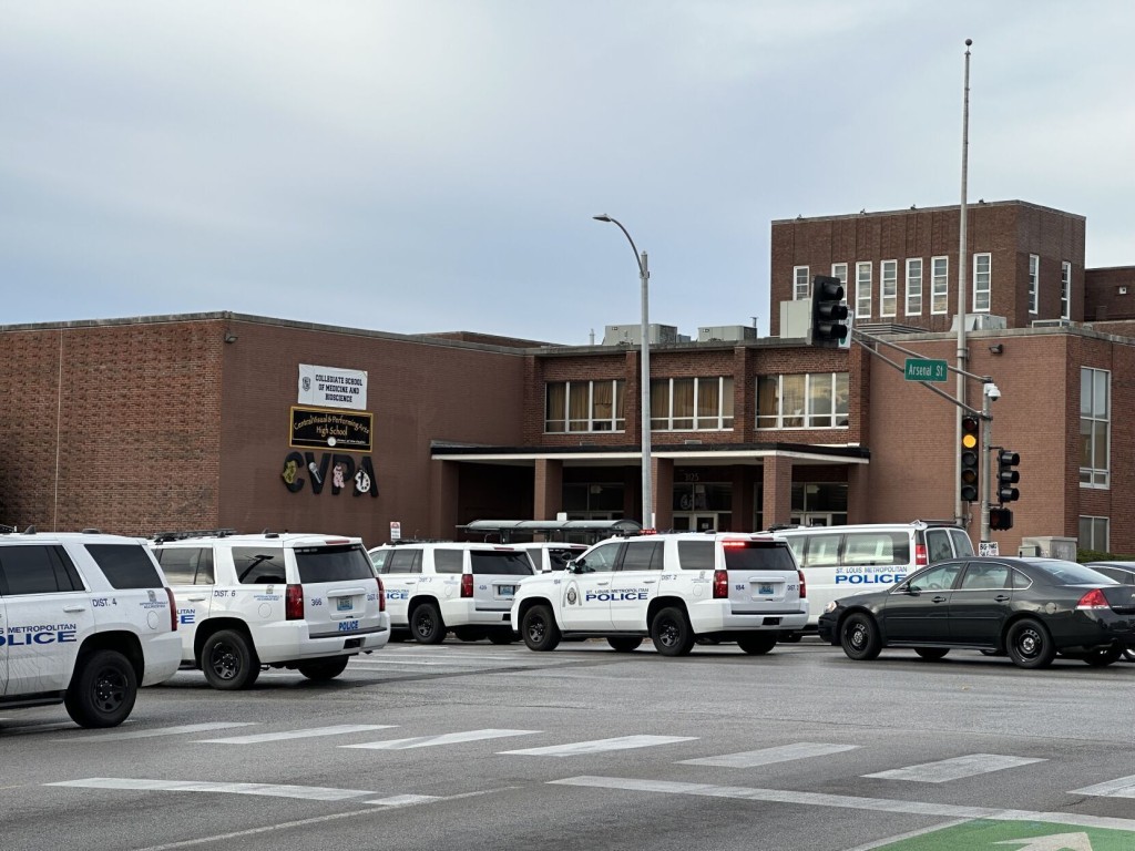 6 Injured In Shooting At St. Louis High School