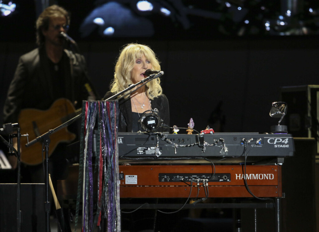 Christine Mcvie, Fleetwood Mac Singer Songwriter, Dies At 79