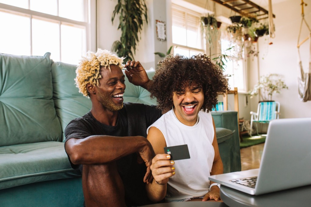 How To Set Your Cyber Monday Shopping Strategy