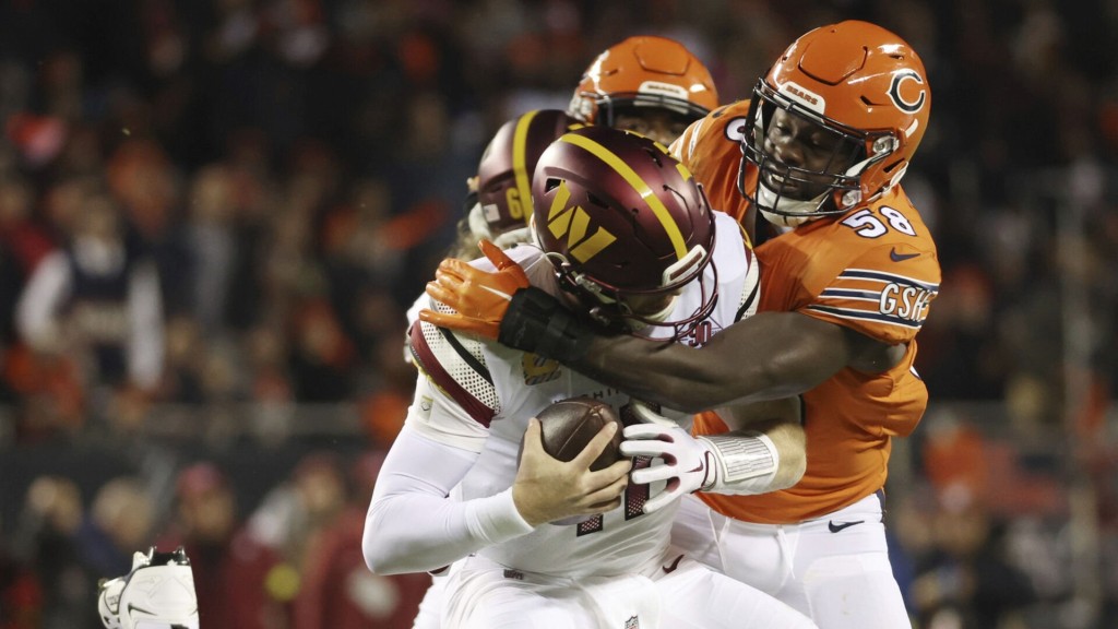 In Blockbuster Deadline Deal, Ravens Trade For Bears Ilb Roquan Smith, Nfl’s Leading Tackler