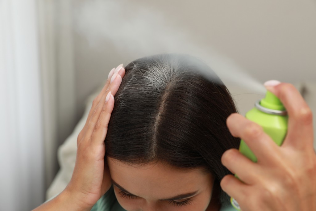Independent Lab Finds ‘troubling’ Levels Of Cancer Causing Chemical In More Types Of Dry Shampoo Products, Report Alleges
