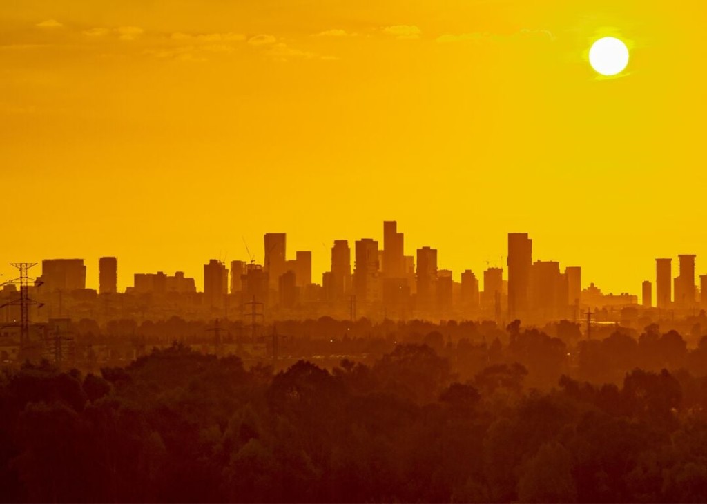 64% Of Americans Are Now Exposed To Extreme Heat. Here’s Why That’s Worrying