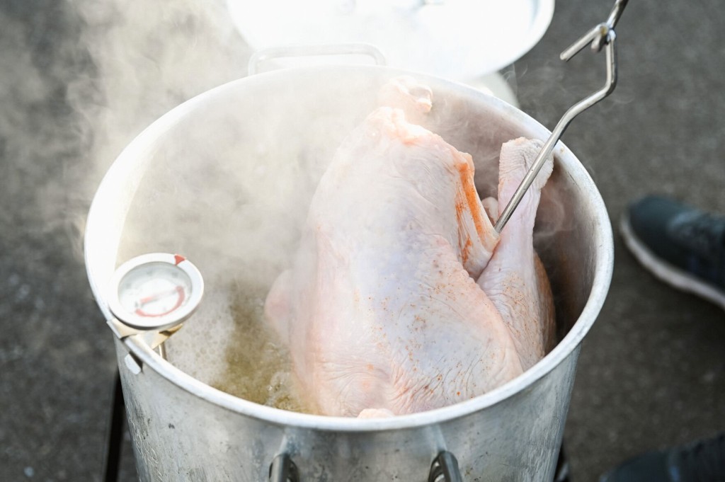 Heads Up, Holiday Cooks: Thanksgiving Is No. 1 Day For Kitchen Fires