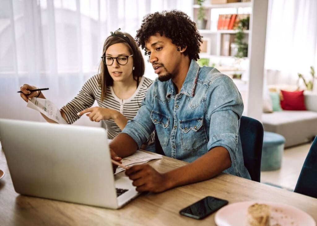 Need A Budget Plan For 2023? Here’s Why People Are Trying The 50/30/20 Method