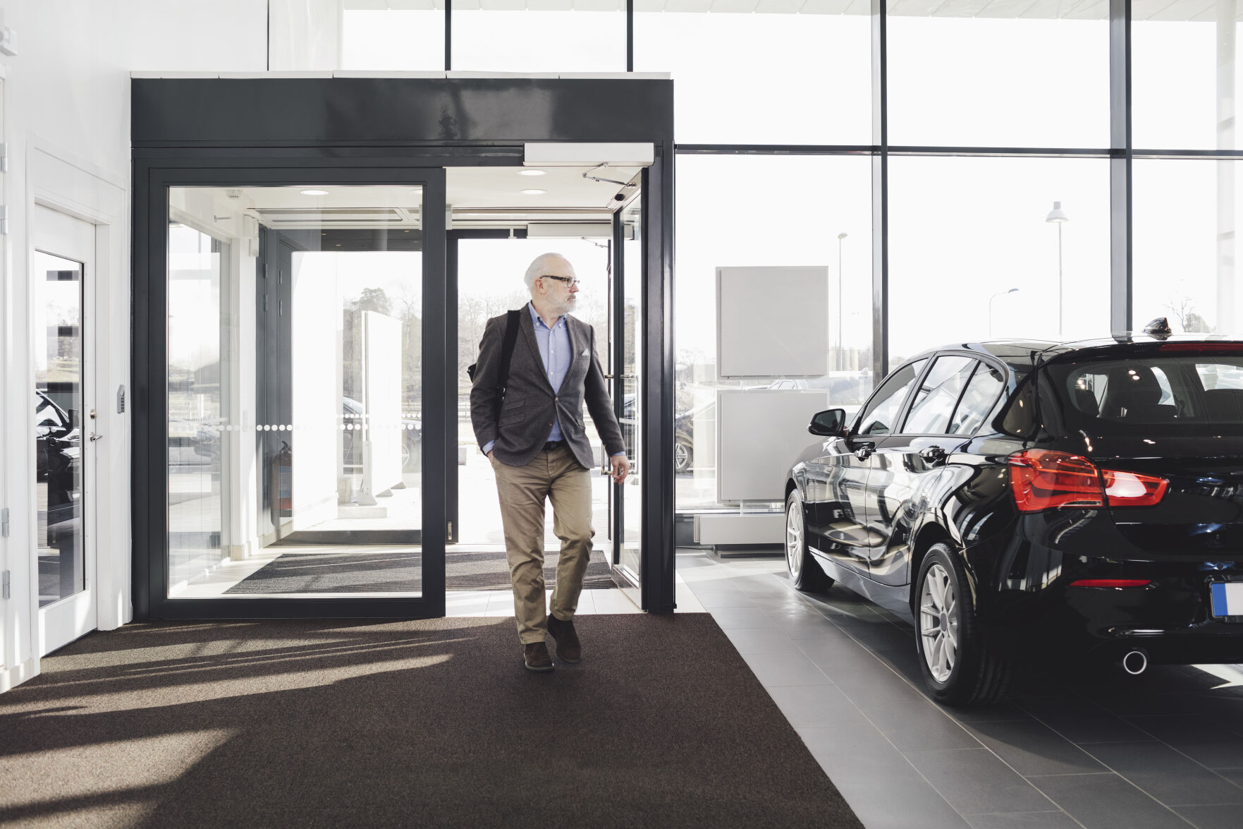 <p>A few variables make EVs more expensive, including the lithium batteries and high-end nature of most models.</p>