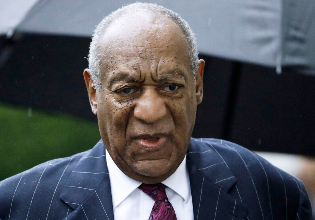 Bill Cosby Says He Plans Return To Comedy Stage In 2023