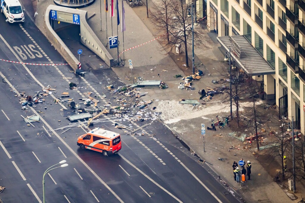 Huge Berlin Aquarium Bursts, Unleashing Flood Of Devastation