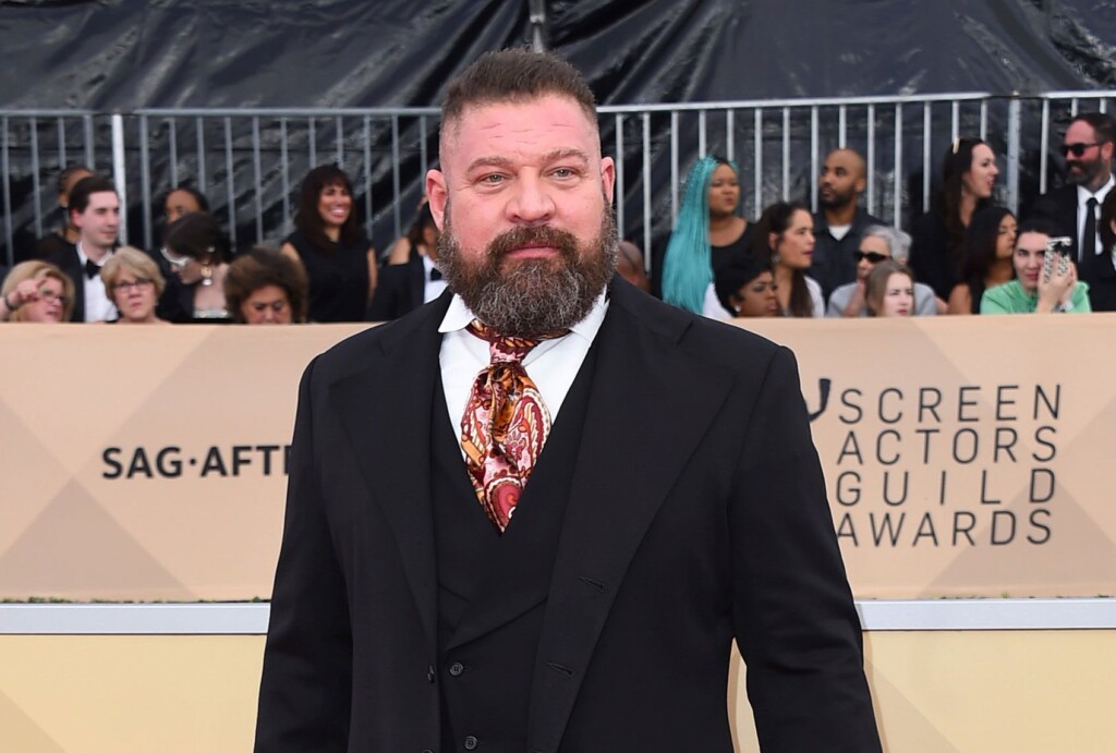 Brad William Henke, ‘orange Is The New Black’ Actor And Ex Nfl Player, Dies At 56