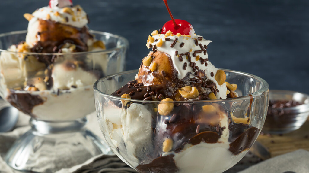 The Best Holiday Dessert For Non Bakers Is Simple — And It Will Make Everyone Happy
