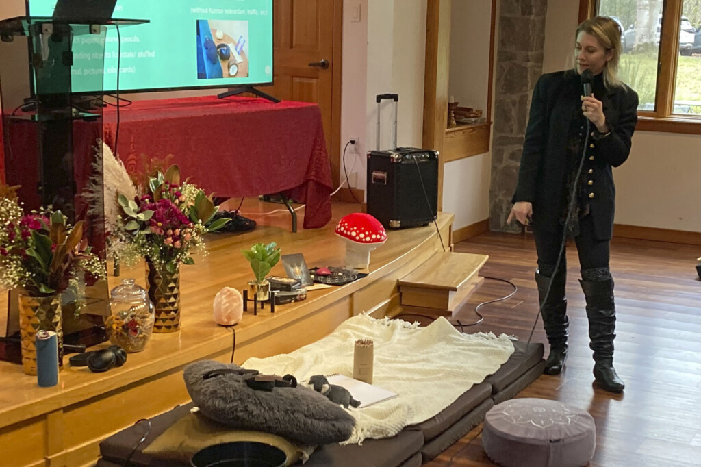 Have A Safe Trip: Oregon Trains Magic Mushroom Facilitators