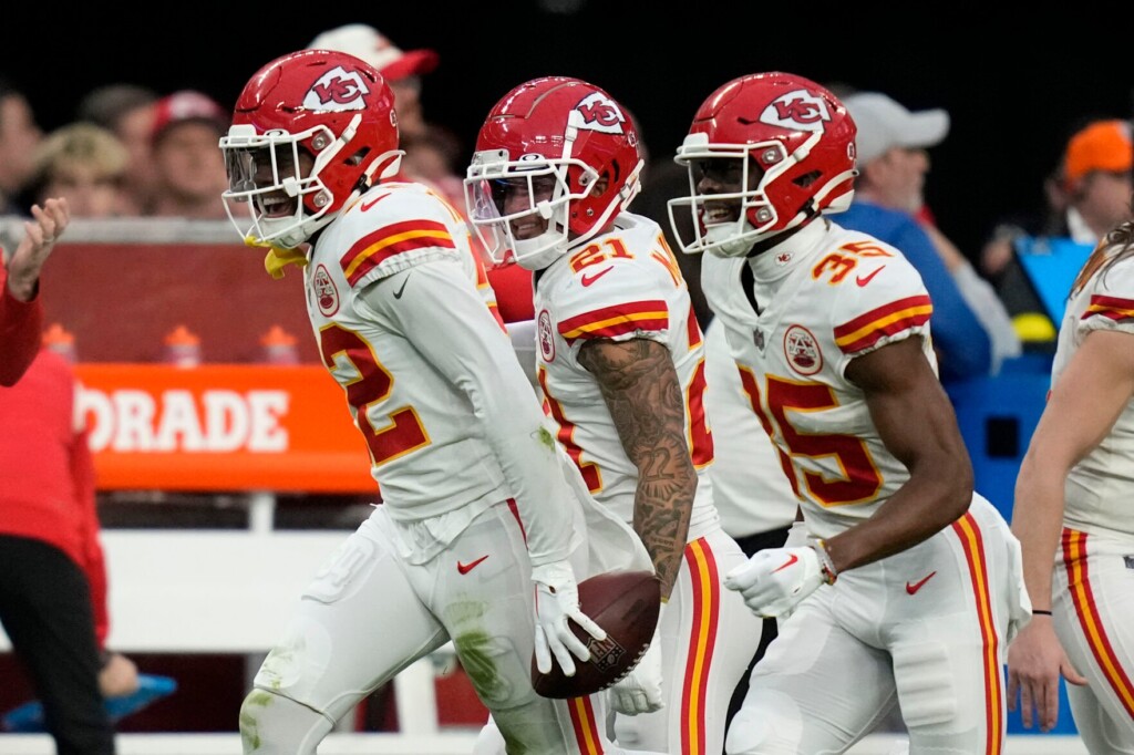 Chiefs’ Rookie Regulars Ready For Playoff Debuts