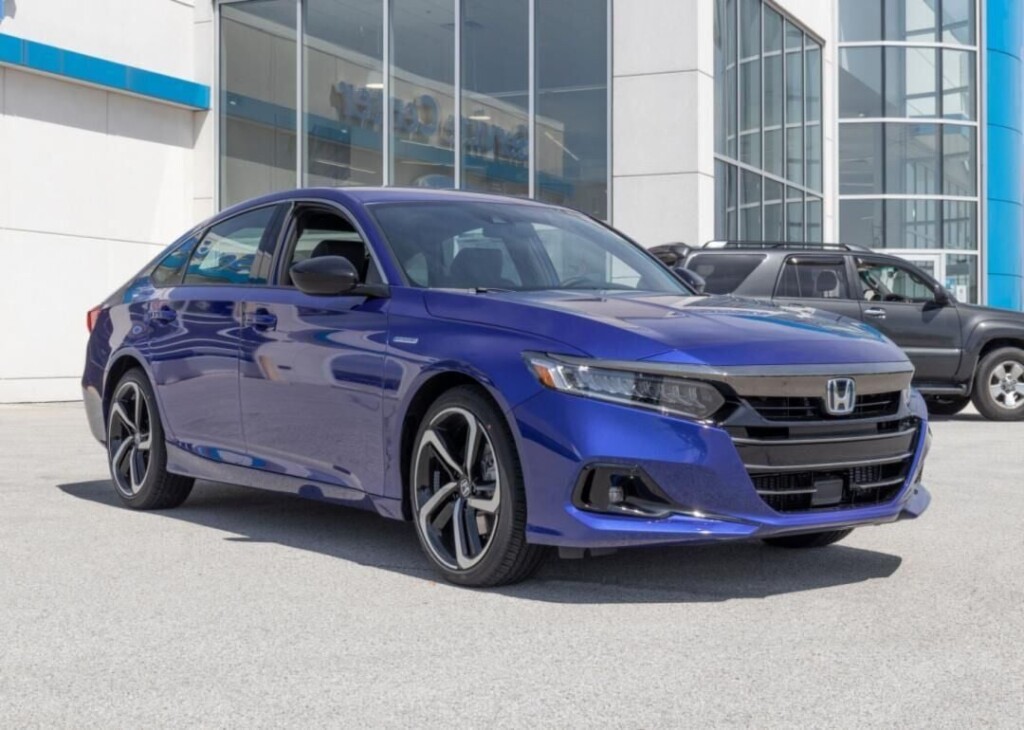 These Are The 10 Most Dangerous Cars In The Us