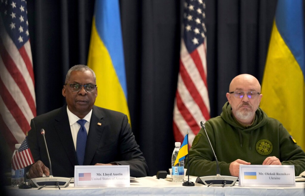 Defense Chiefs Fail To Resolve Dispute On Tanks For Ukraine