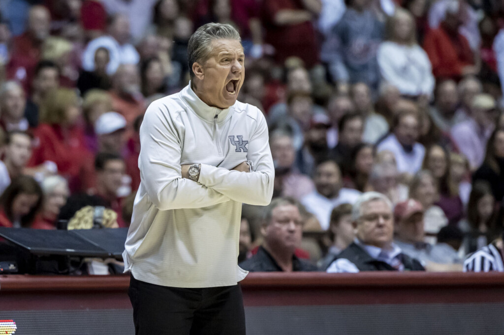 Kentucky, Calipari Frustrated By Season Long Struggles