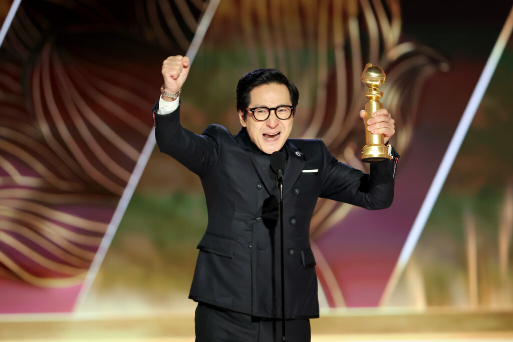 Ke Huy Quan Thanks Spielberg For First Role In Moving Golden Globes Acceptance Speech