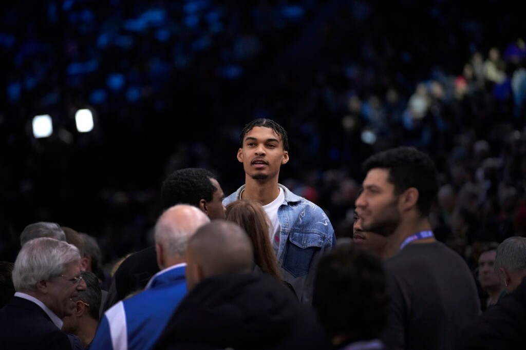 Wembanyama, Even With Eyes Always On Him, Seems Unfazed