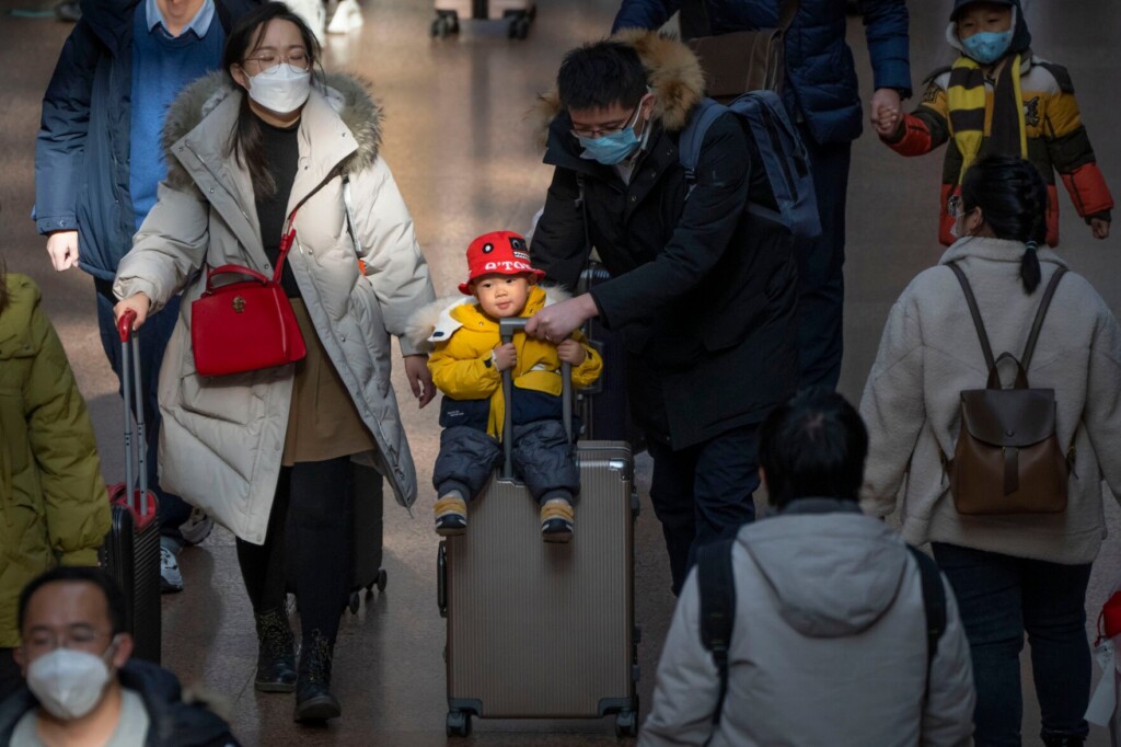 Threats, Advantages Seen In China’s Shrinking Population