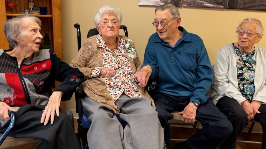 Iowa Woman Believed To Be Oldest In Us Dies At 115