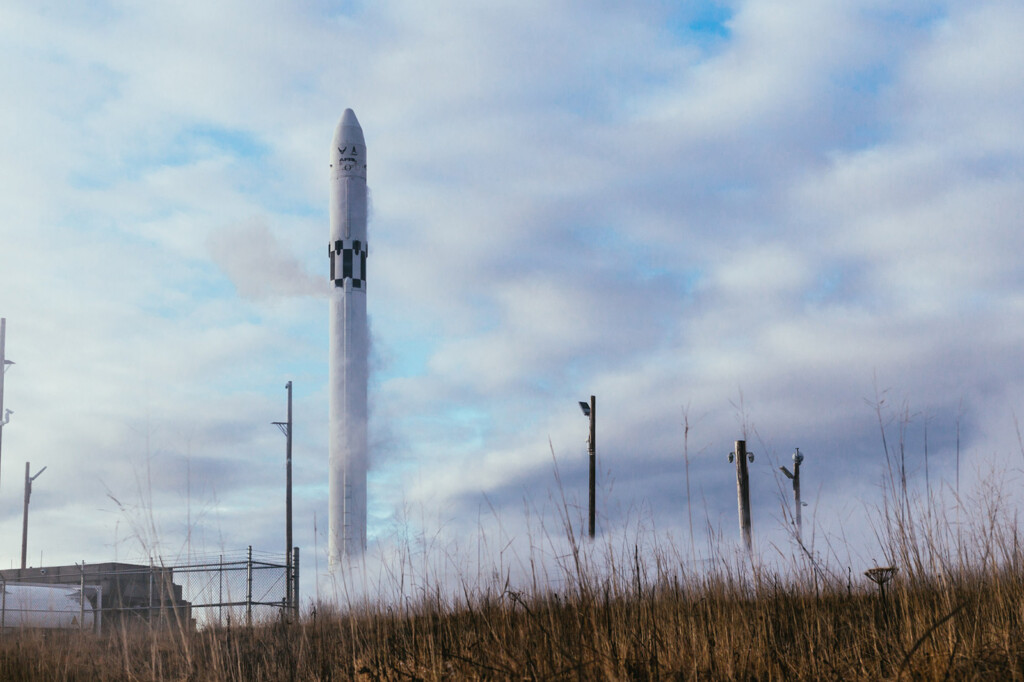 Start Up Fails First Launch As Rocket Explodes Off Alaska’s Coast