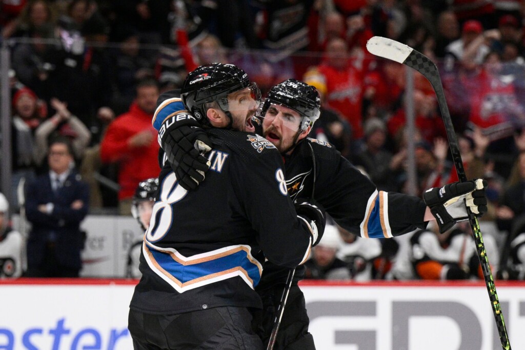 Ovechkin Chasing Gretzky: Assisting Ovi On Goals Is An Art