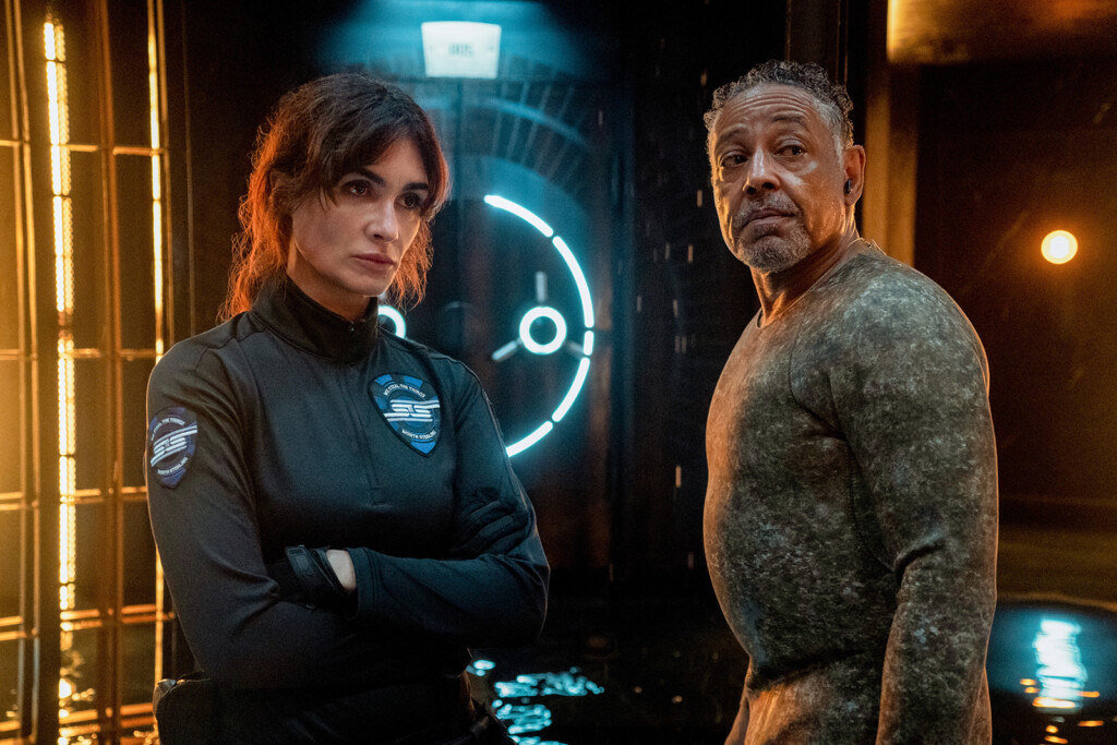 ‘kaleidoscope’ Adds Color To A Bland Heist Story With A You Pick The Order Format