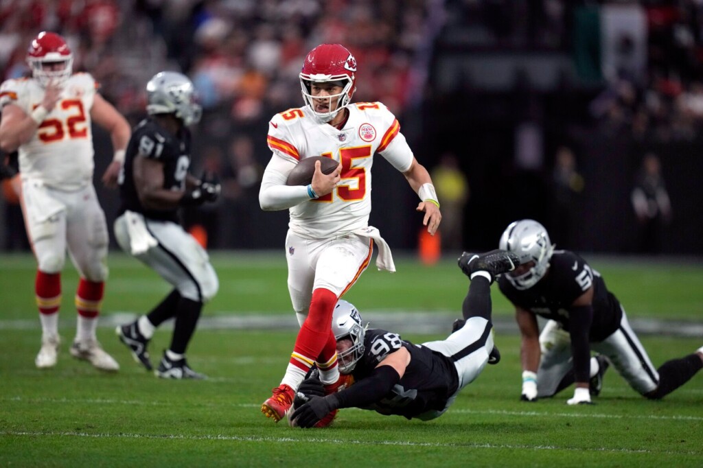 Qb Patrick Mahomes Aims To Lead Chiefs To 5th Straight Afc Title Game